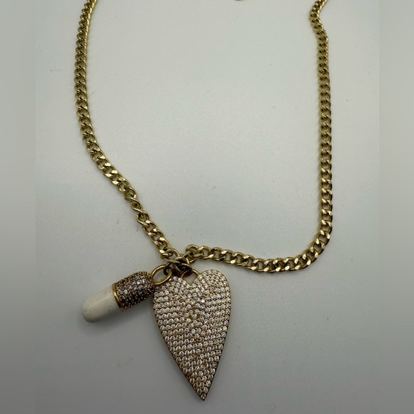 Diamond Heart Pill Necklace - Picture 4 of 4